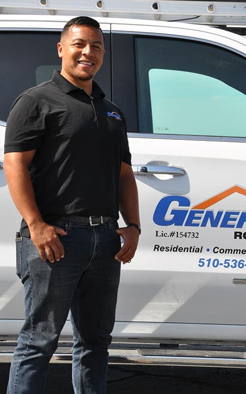 General-Roof-Team-Member-Felipe-vertical